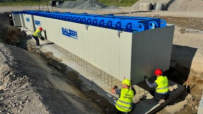 Usazení montážní jámy na STK