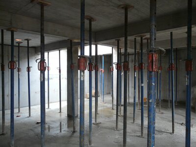 Železobetonové monolity pro hospodářskou budovu