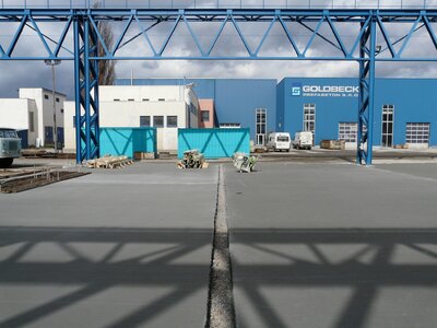 Rozšíření skladových ploch a komunikací v areálu - železobetonový kryt