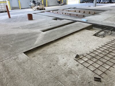 Výrobní haly  - železobetonové monolity pro výrobní technologie