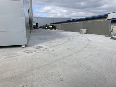 Železobetonové kryty pro venkovní plochy