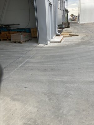 Železobetonové kryty pro venkovní plochy