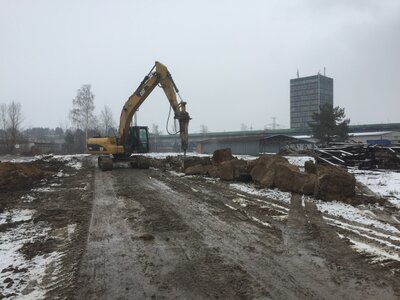 Demolice starého areálu