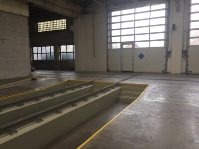 Monolitické železobetonové kryty a montážní jámy