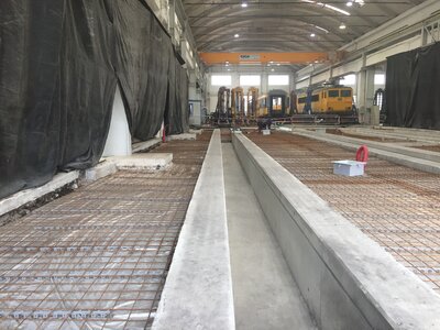 Monolitické železobetonové kryty a montážní jámy