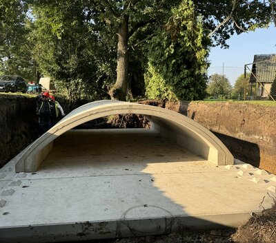 Montáž mobilního mostku Sv. Jakub