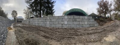 Výstavba monolitické zdi