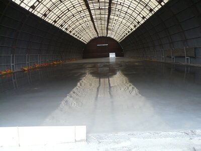 Železobetonový kryt skladové haly