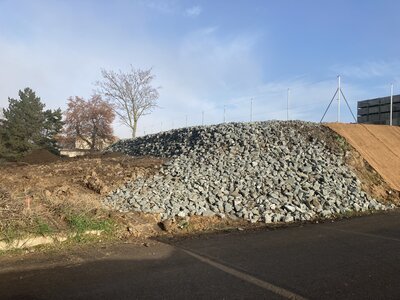 Složiště - čelní stěna