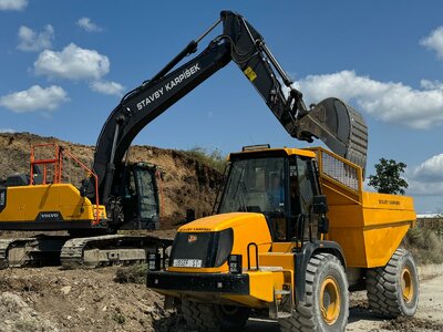 VOLVO EC 220EL