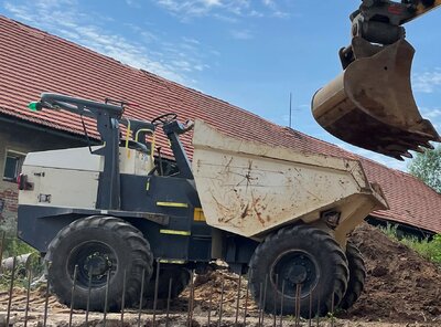 Kloubový Dumper WACKER
